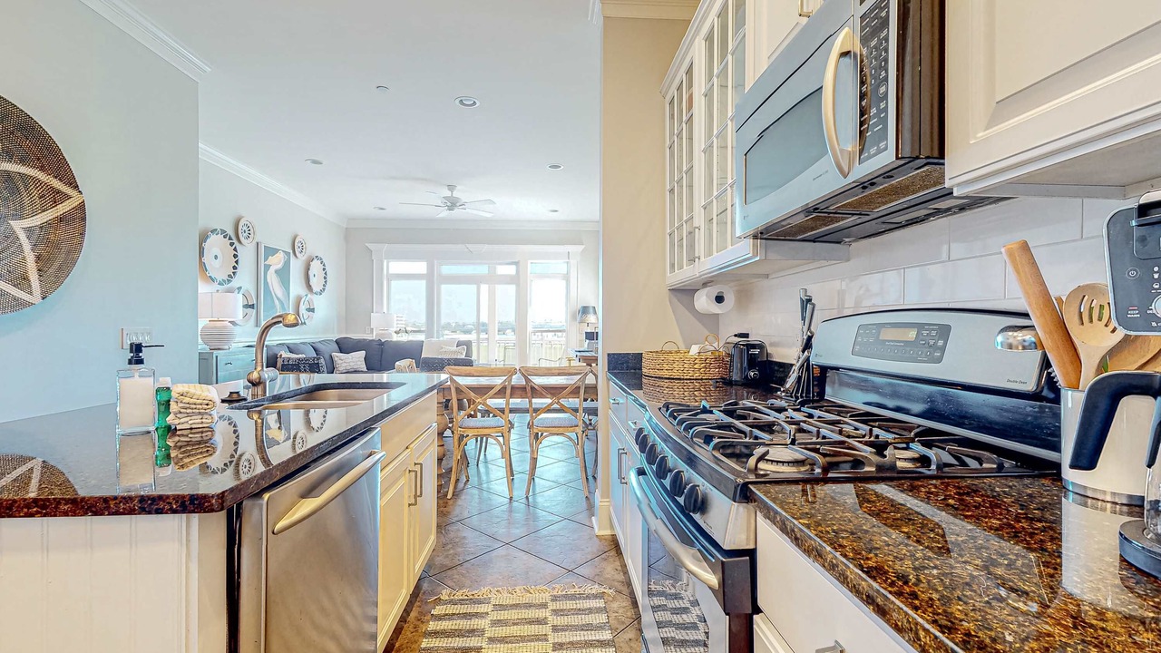 Photo of Kitchen in Waters Edge