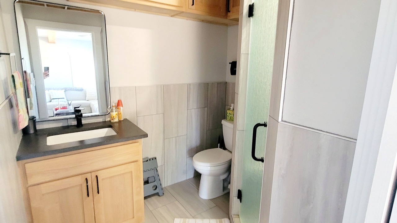 Photo of Bathroom in La Grange