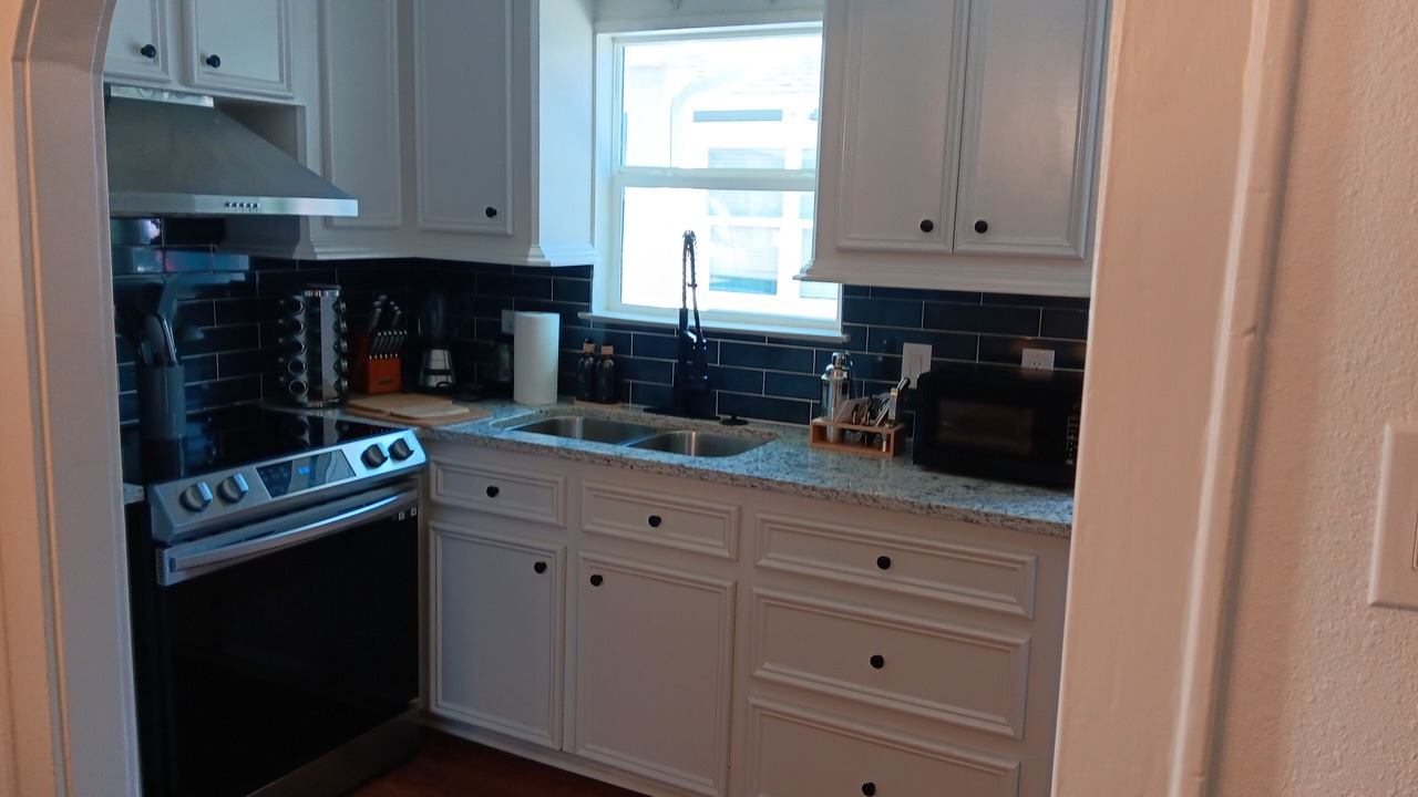 Photo of Kitchen in Washington Ave./ Memorial Park
