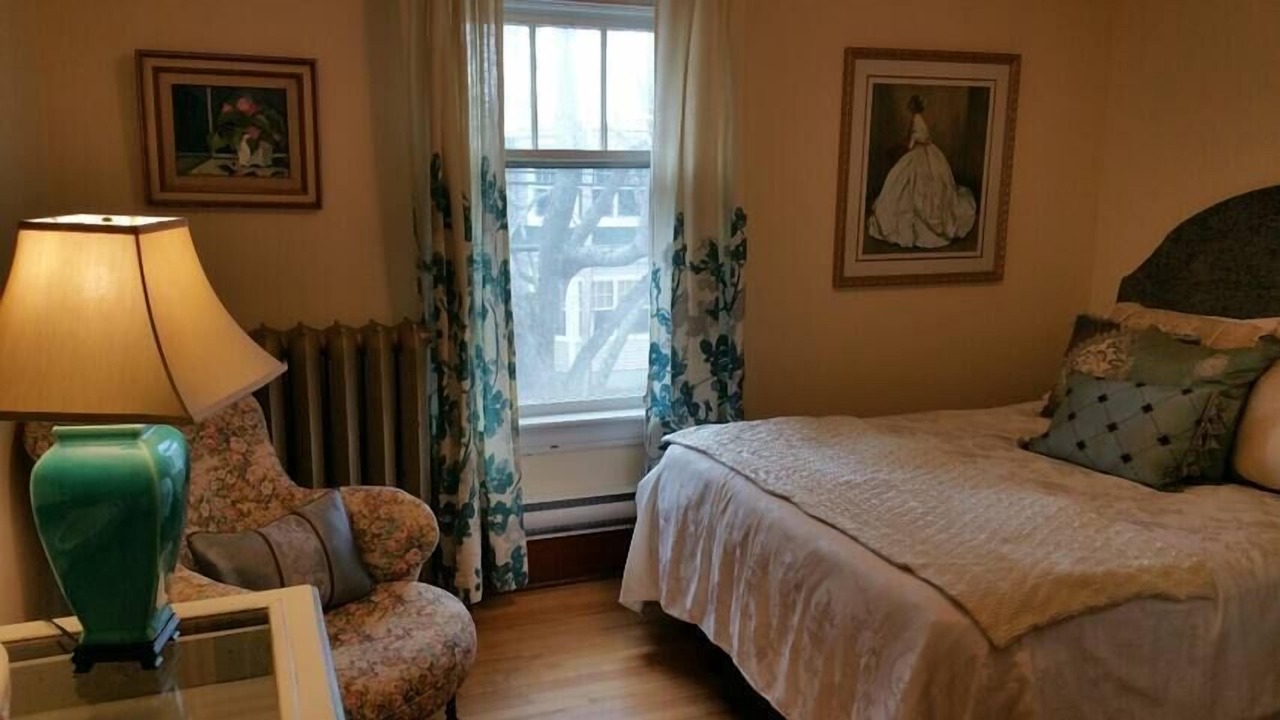 Photo of Bedroom in North End