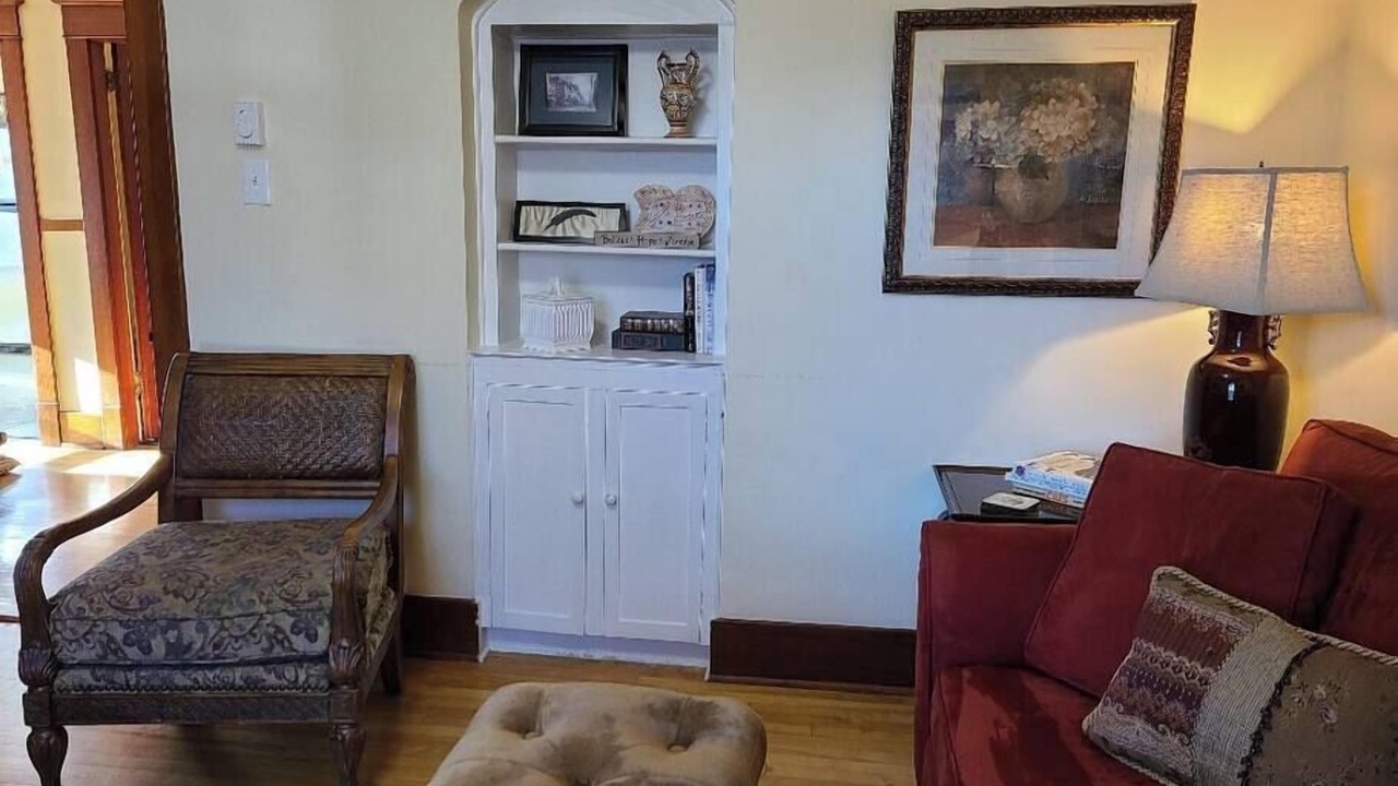 Photo of Livingroom in North End