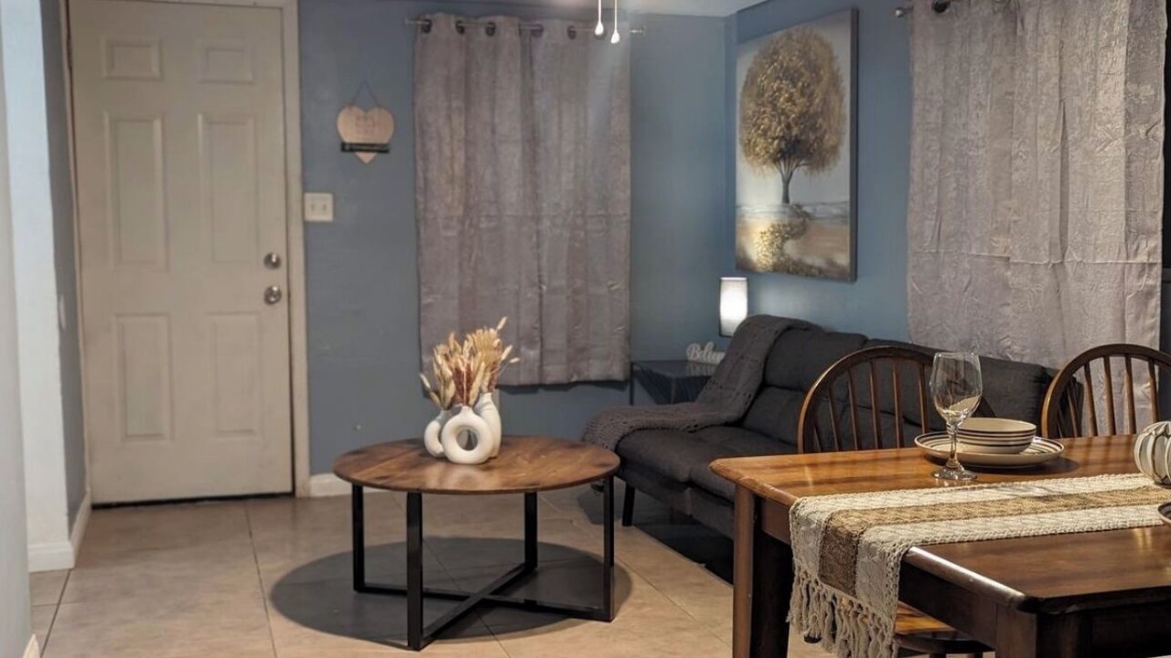 Photo of Livingroom in Oildale