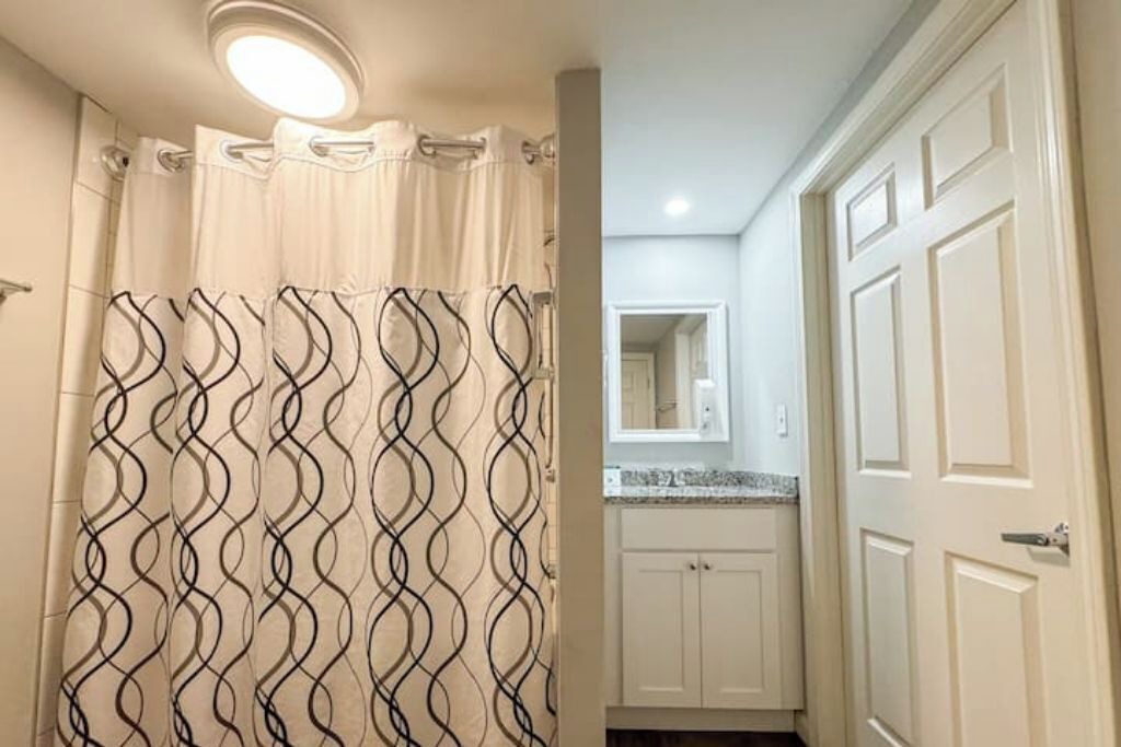 Photo of Bathroom in West Lebanon