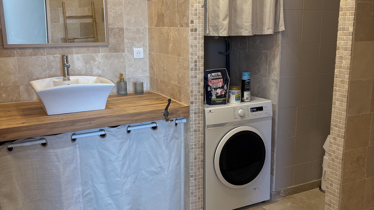 Photo of Bathroom in Triors