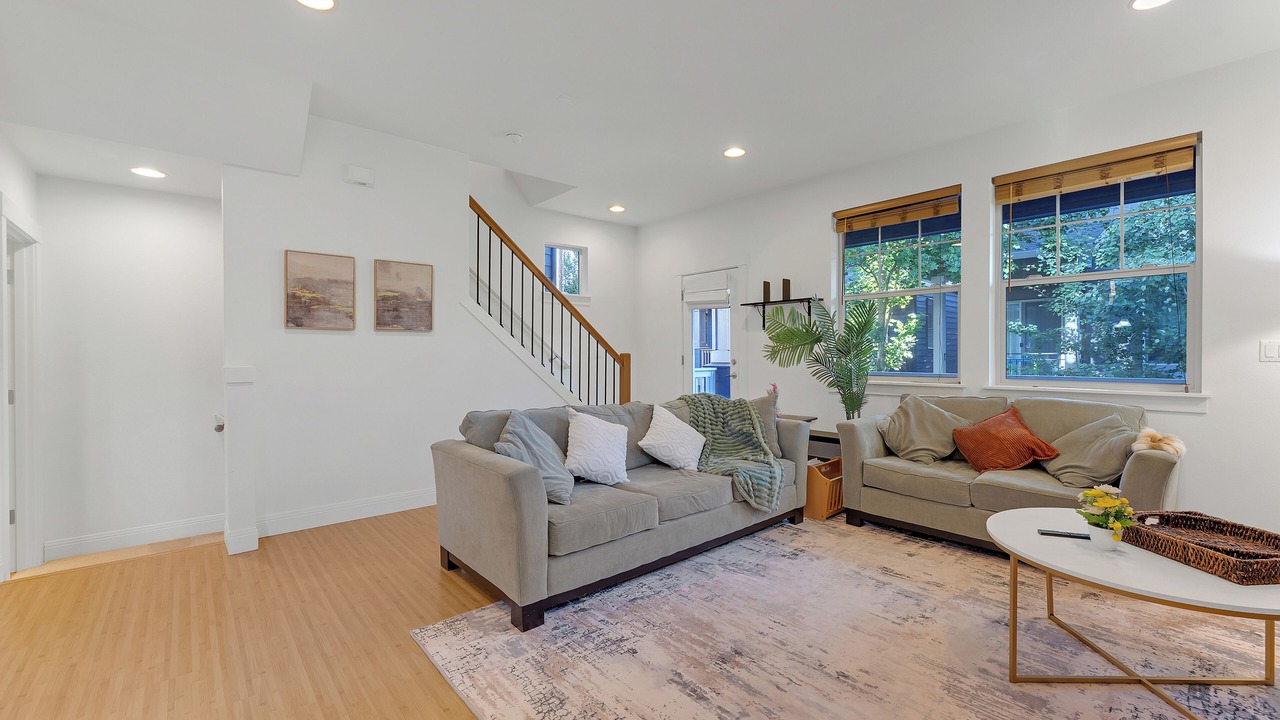 Photo of Livingroom in Cedar Hills