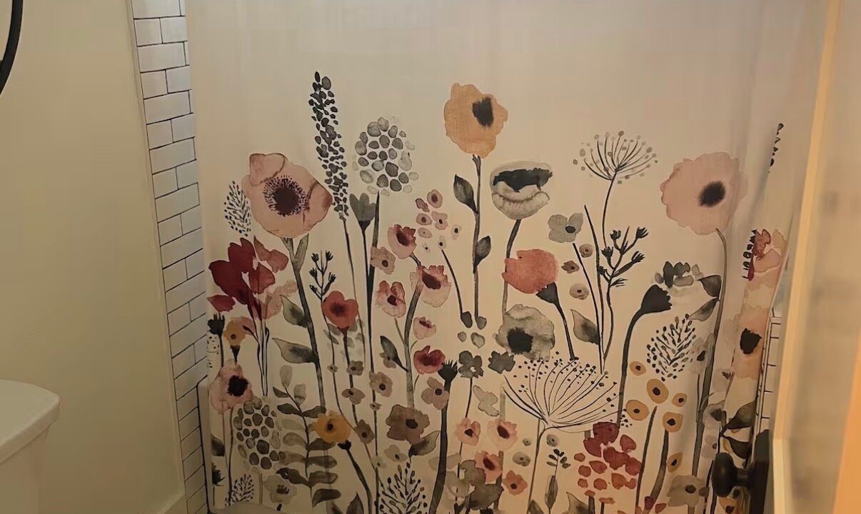 Photo of Bathroom in Sealy