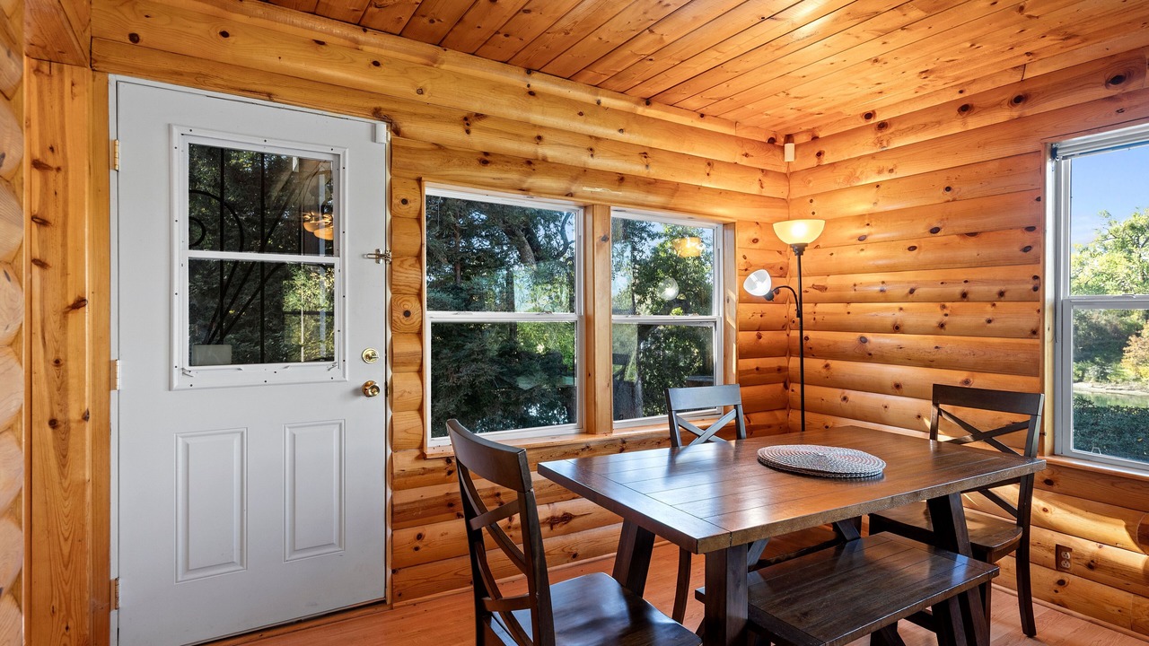 Photo of Others in Nicolaus