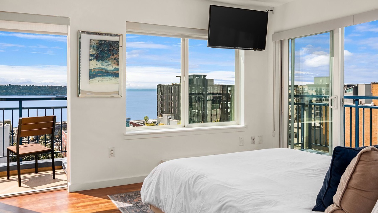 Photo of Bedroom in Belltown