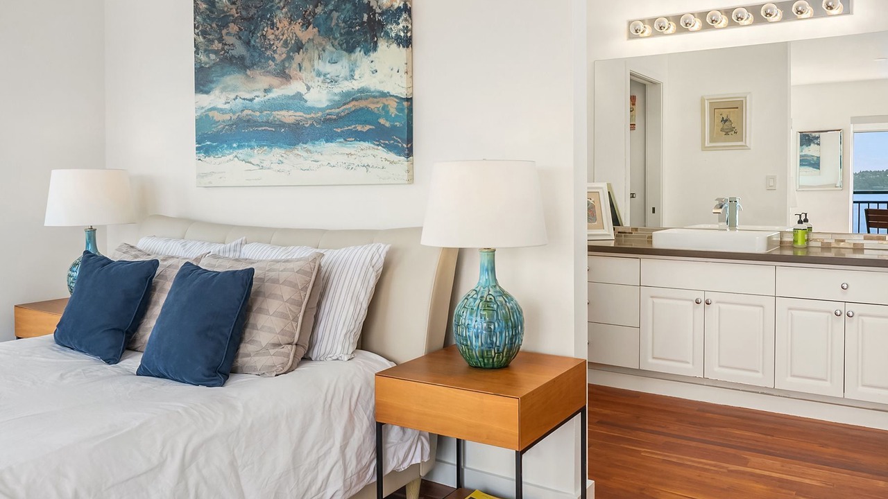 Photo of Bedroom in Belltown