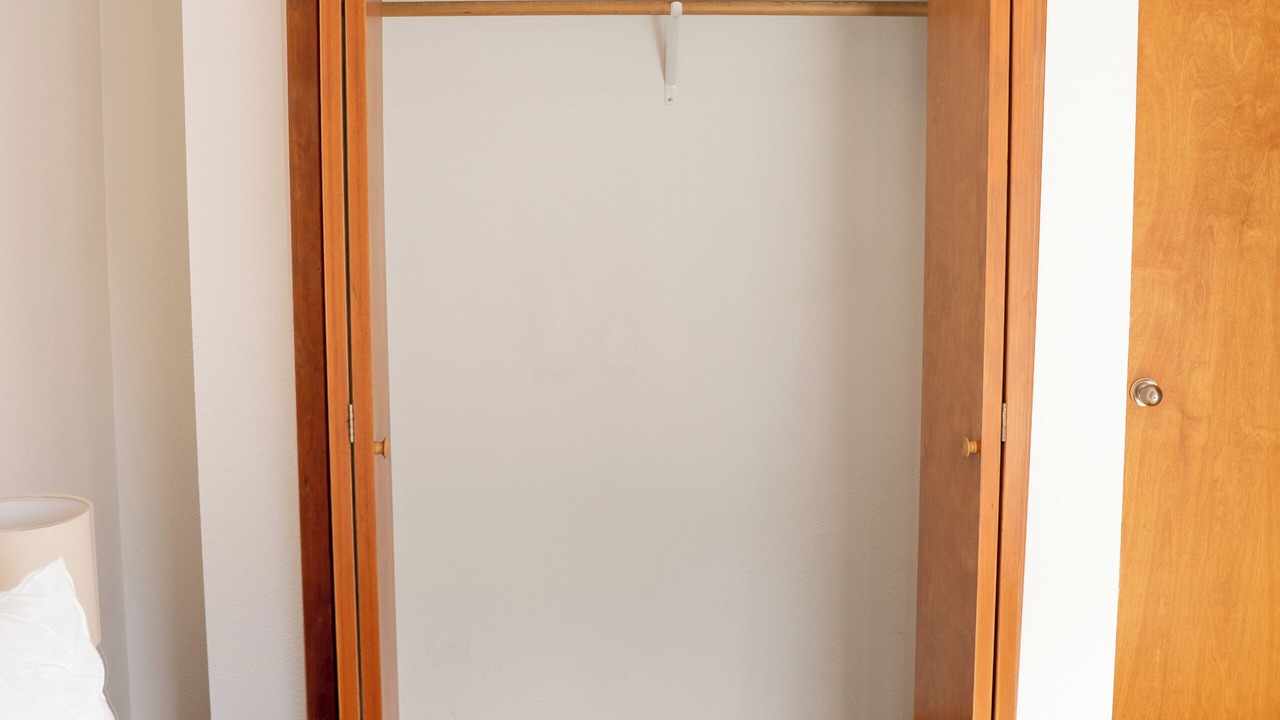 Photo of Bedroom in Central - Terry