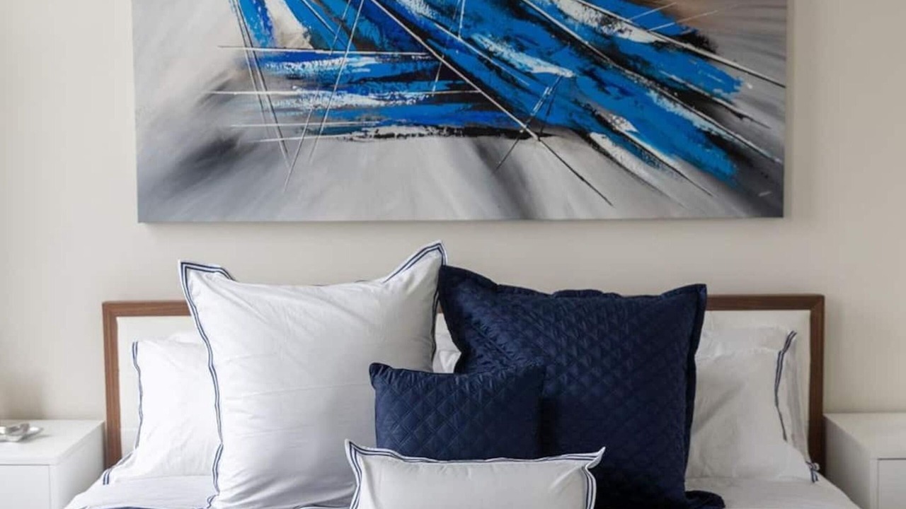 Photo of Bedroom in Downtown