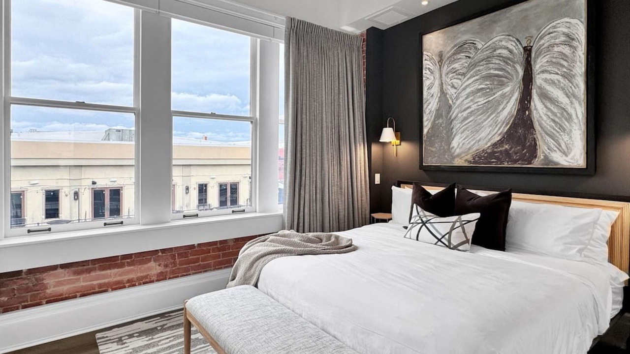 Photo of Bedroom in Downtown
