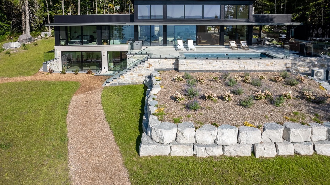 Photo of Outdoor in Lafontaine
