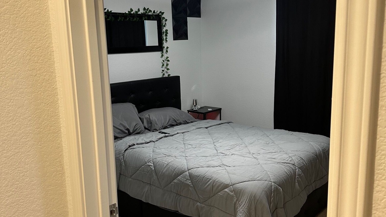 Photo of Bedroom in Kyle