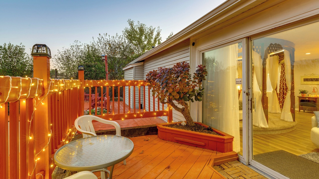 Photo of Patio Balcony in Mount Morris Township