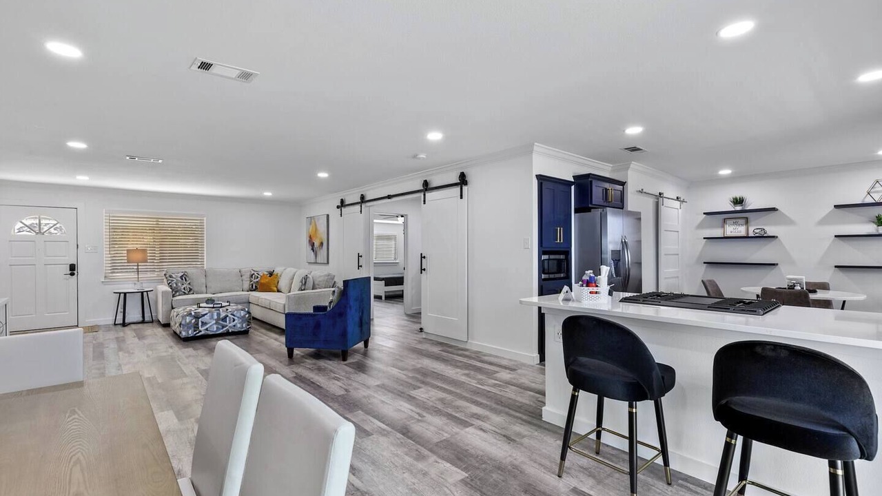 Photo of Livingroom in Grapevine