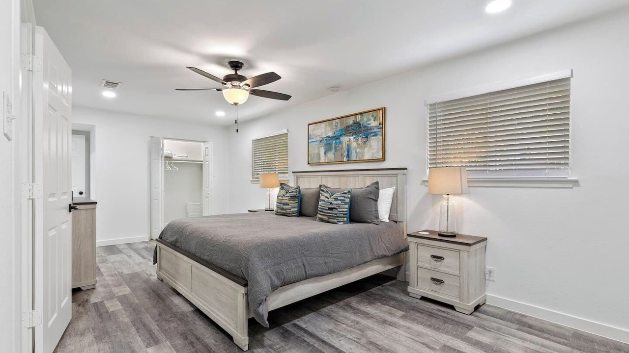 Photo of Bedroom in Grapevine