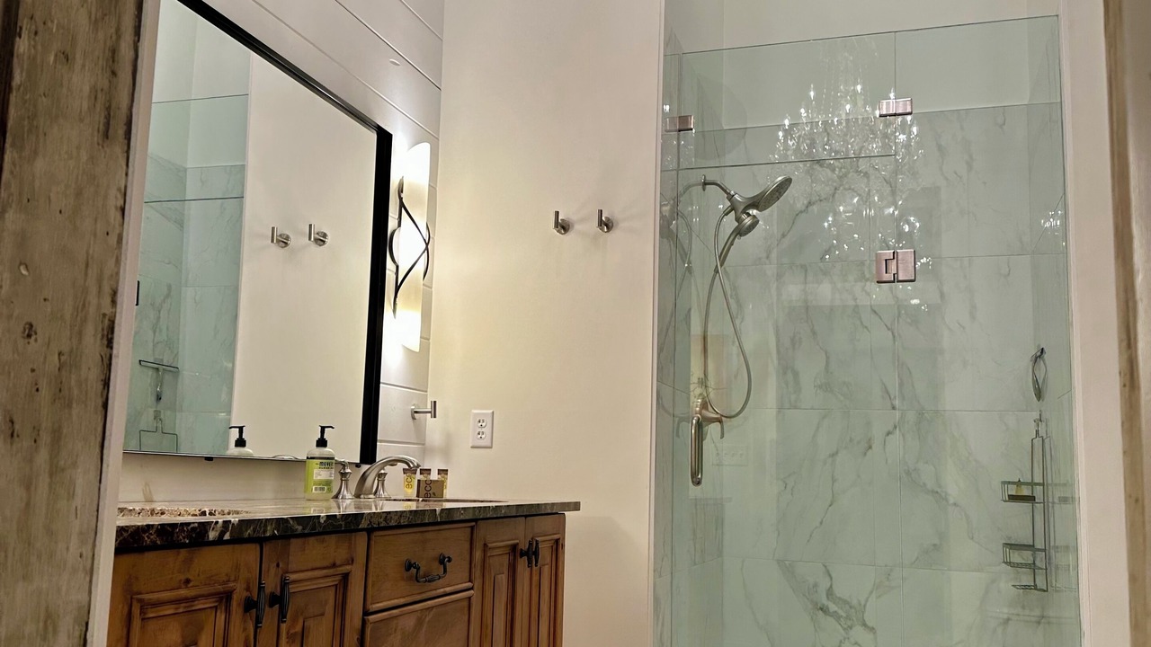 Photo of Bathroom in Carlinville