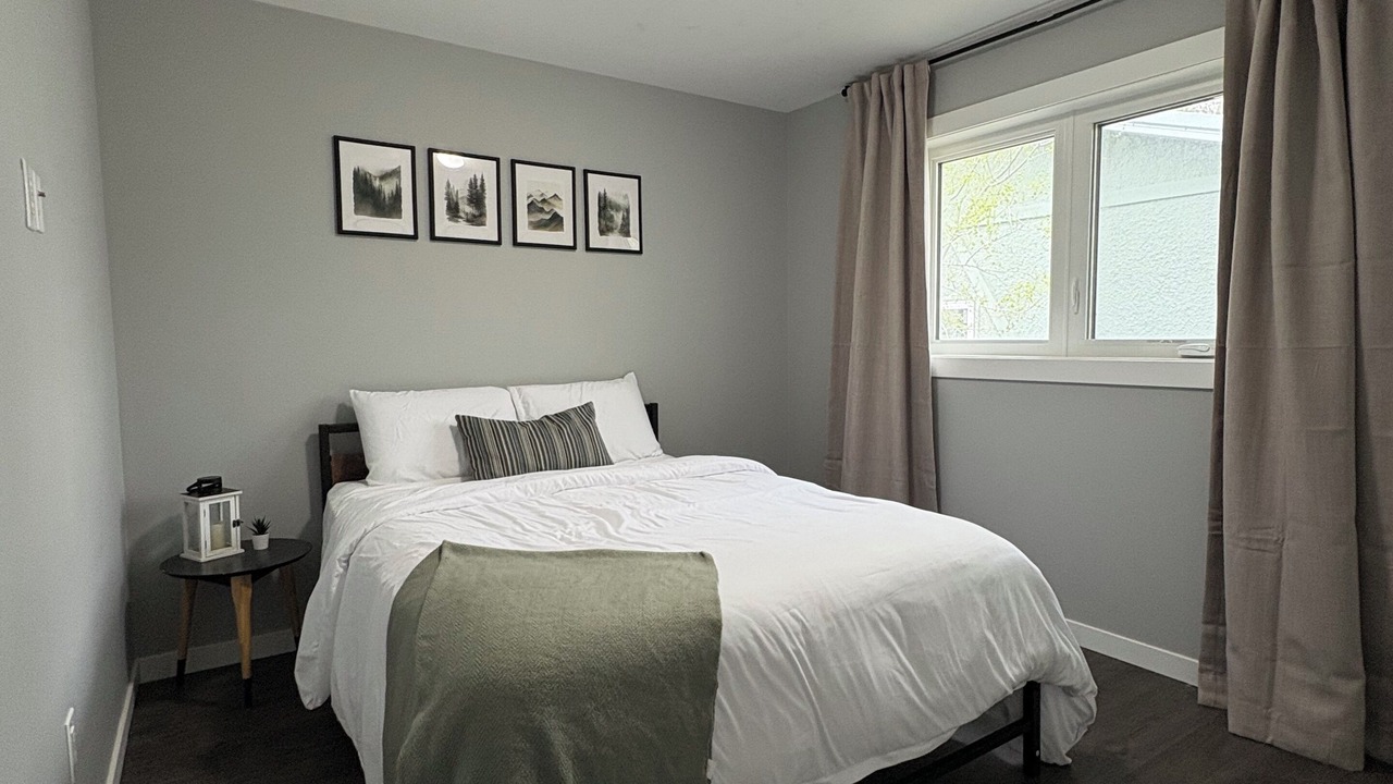 Photo of Bedroom in Saint Ambroise