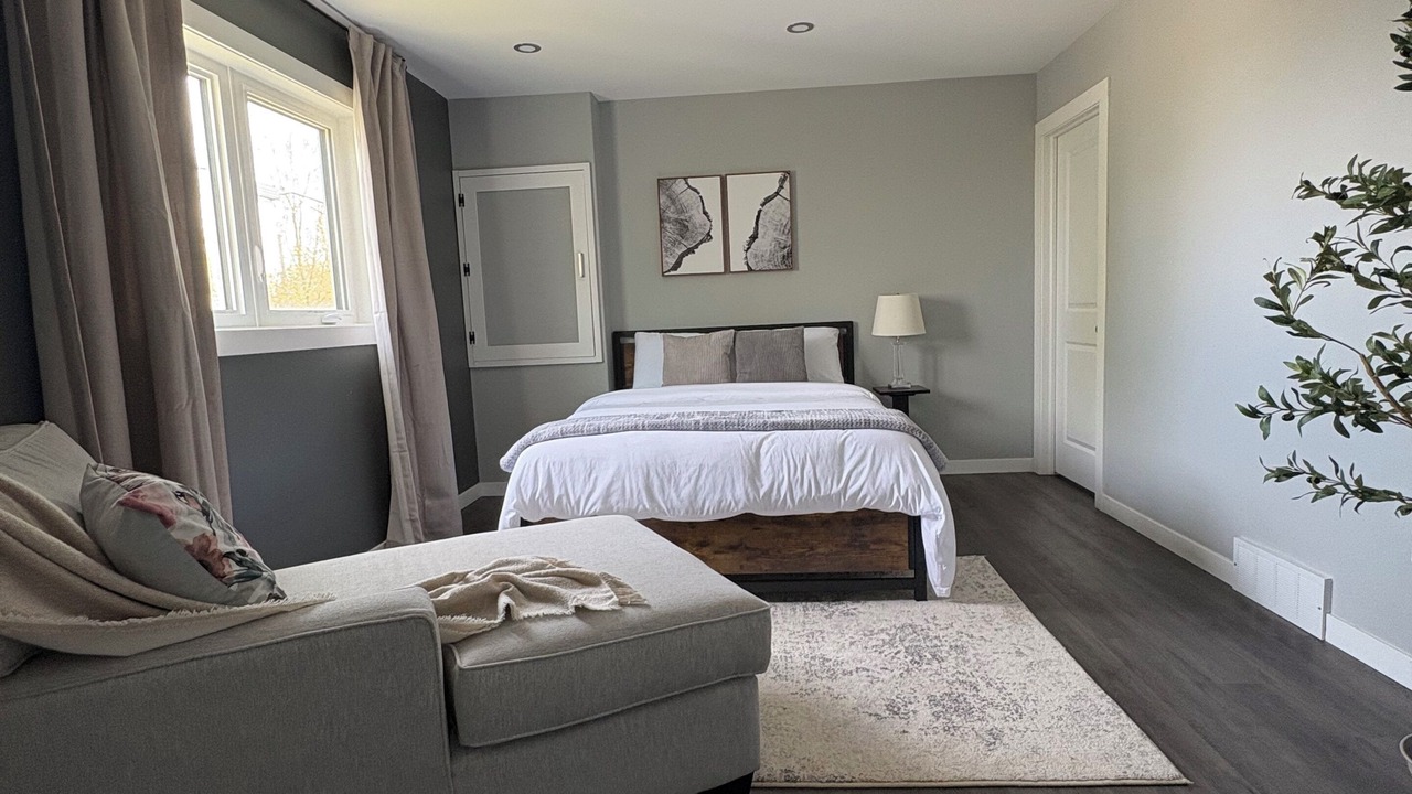 Photo of Bedroom in Saint Ambroise