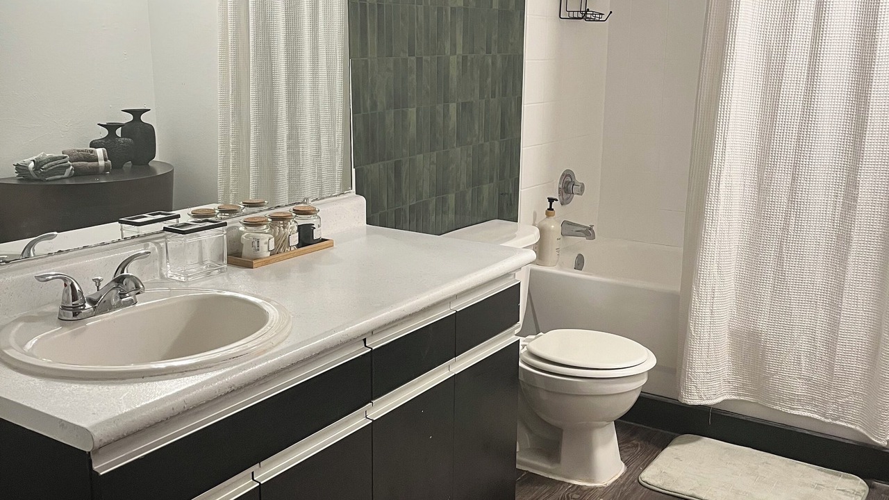 Photo of Bathroom in Cedar Crest