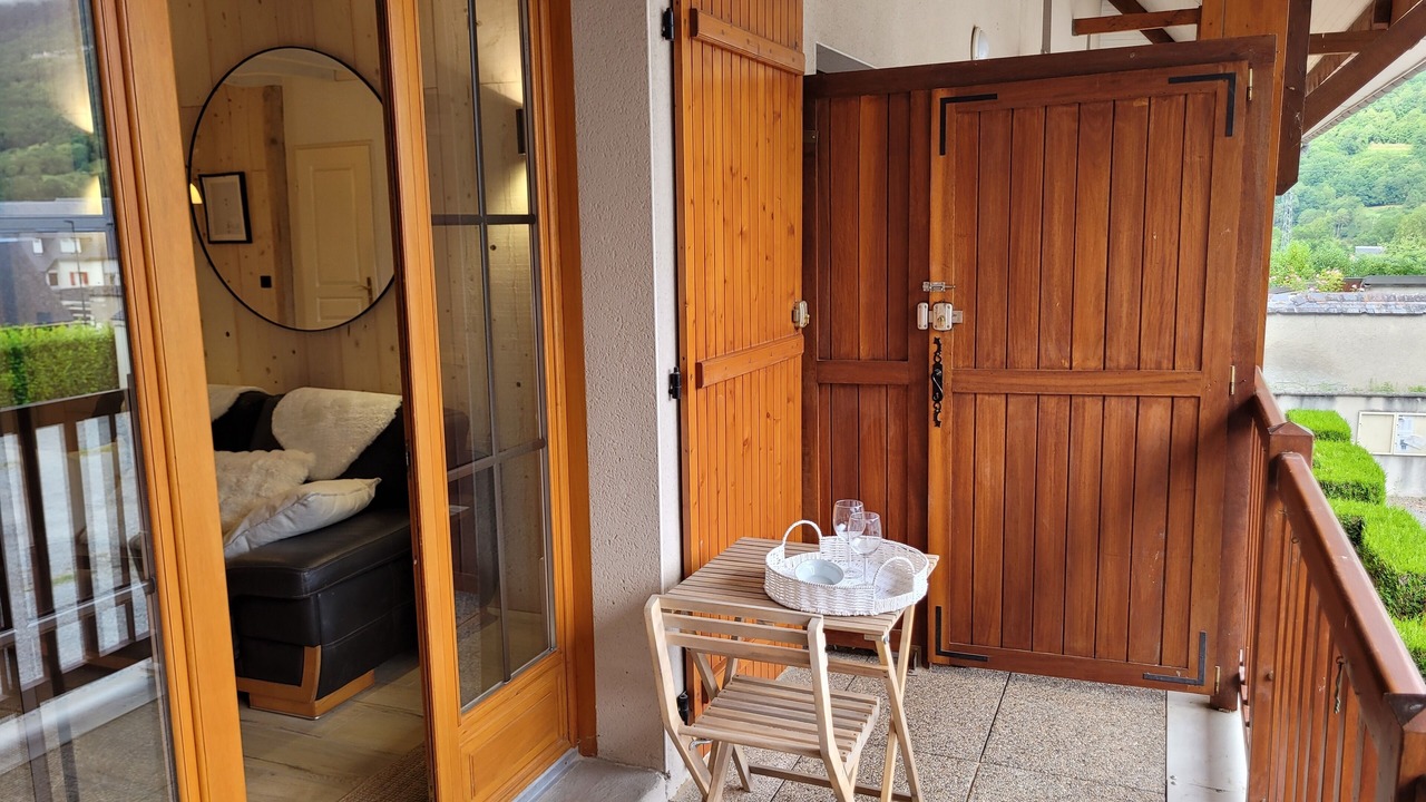 Photo of Patio Balcony in Guchen
