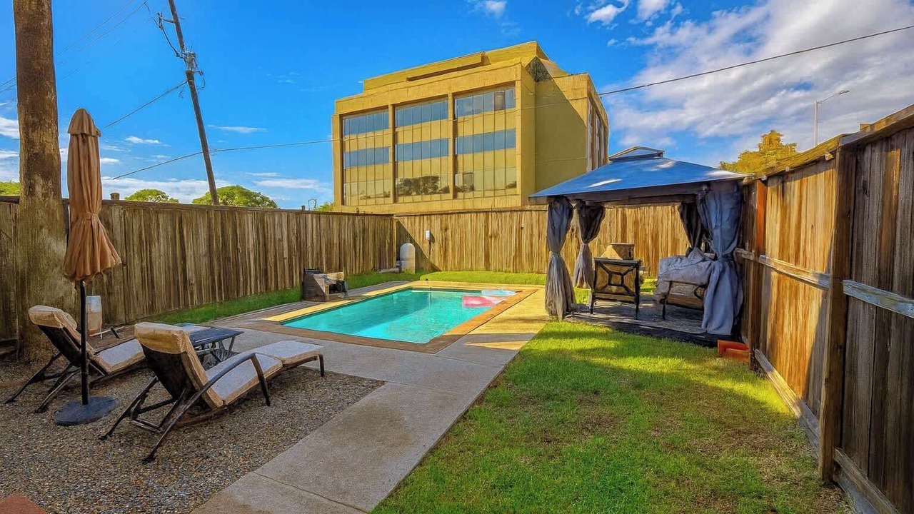 Photo of Outdoor in Woodlake - Briar Meadow