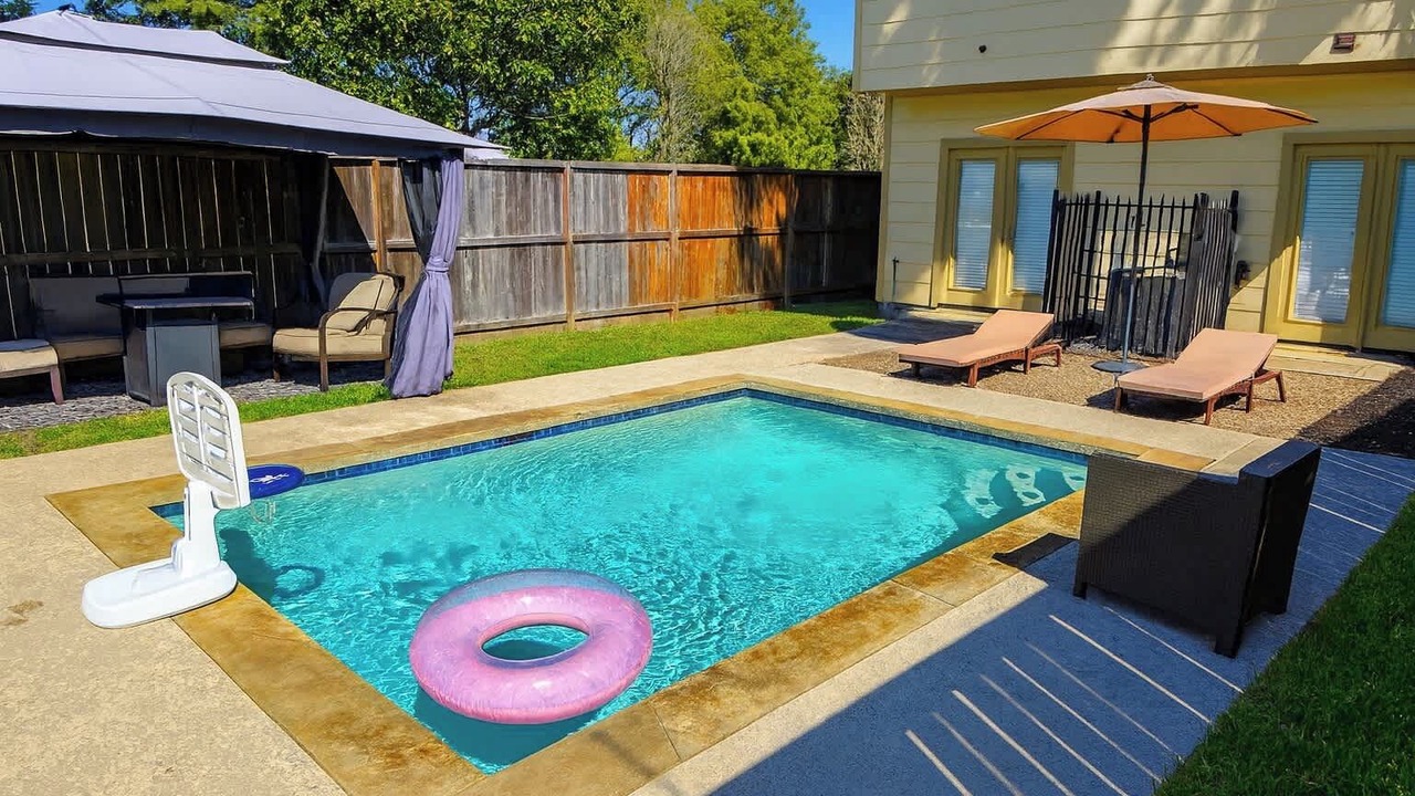 Photo of Outdoor in Woodlake - Briar Meadow
