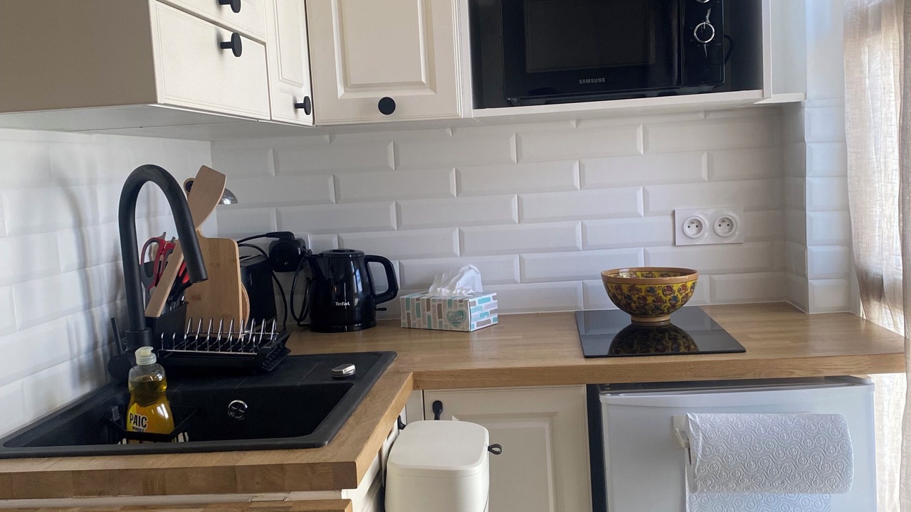 Photo of Kitchen in Quartier de la Folie-Mericourt