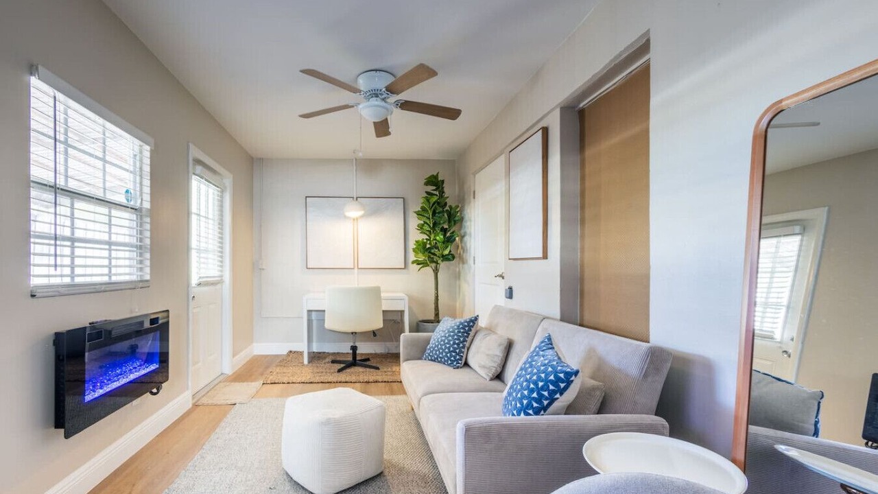 Photo of Livingroom in Parker Ridge