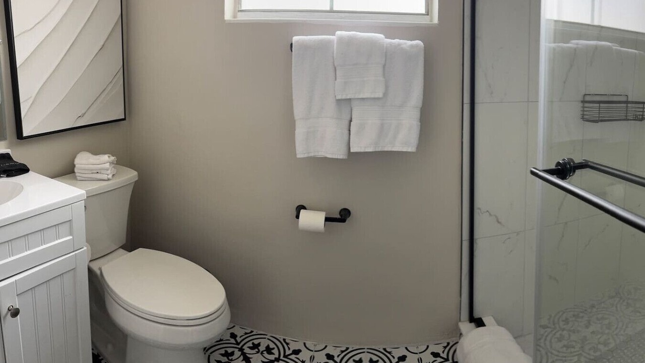 Photo of Bathroom in Parker Ridge