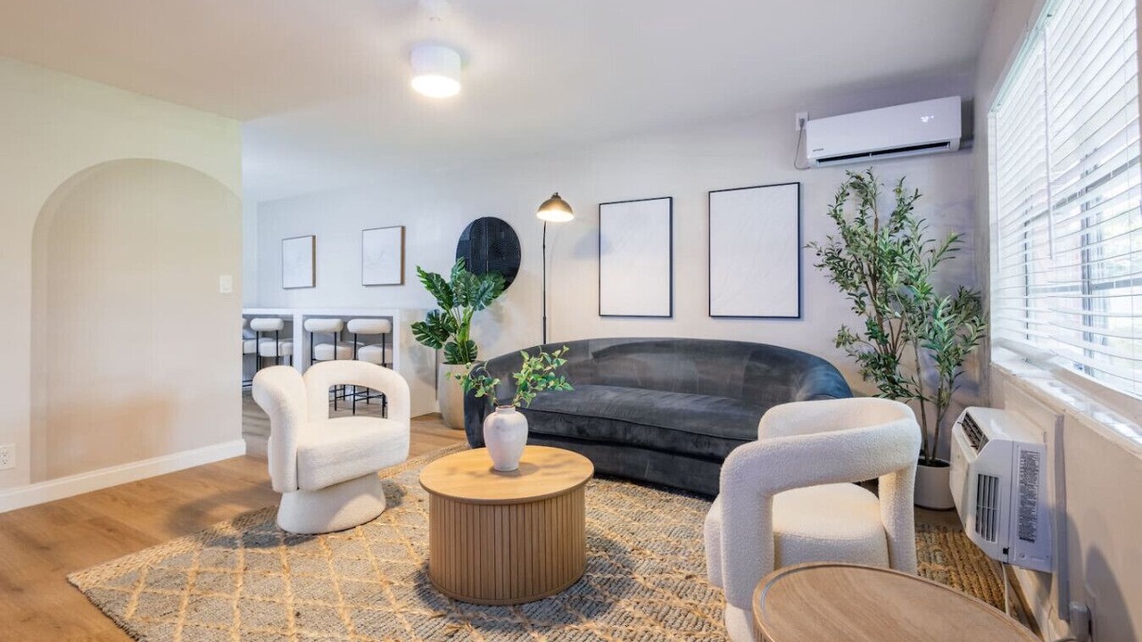 Photo of Livingroom in Parker Ridge