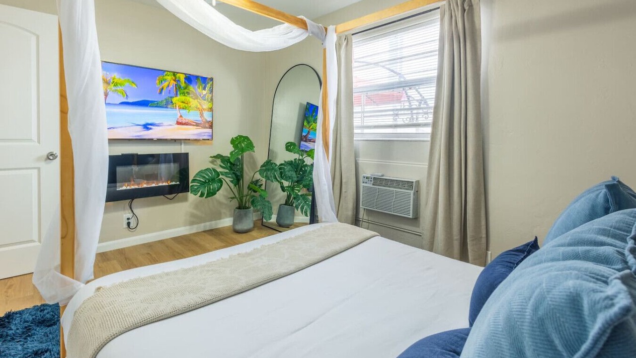 Photo of Bedroom in Parker Ridge