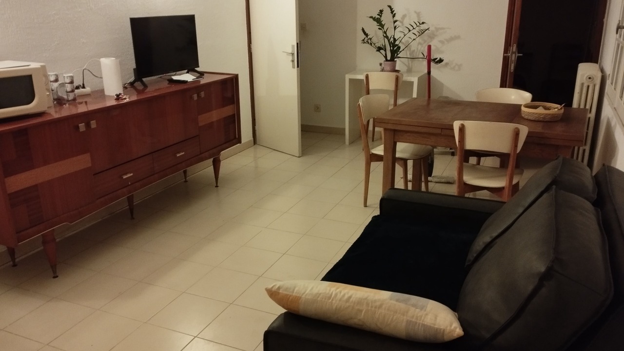 Photo of Livingroom in Teyran