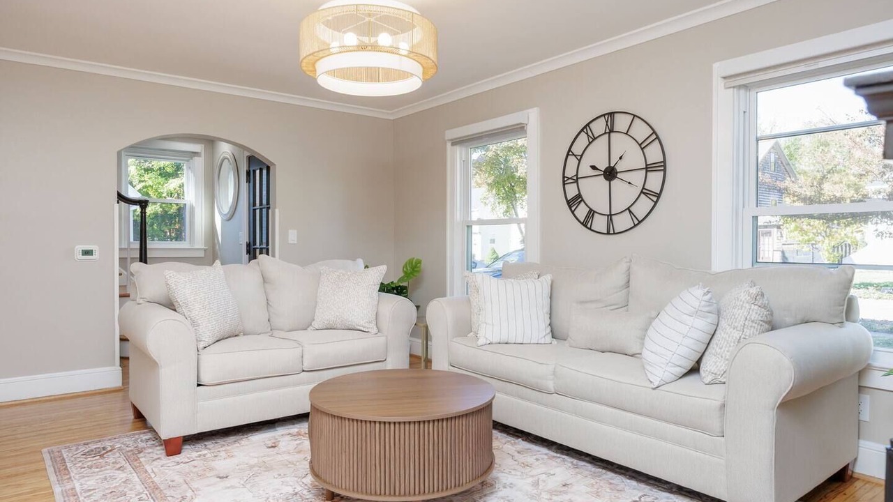 Photo of Livingroom in Rochester