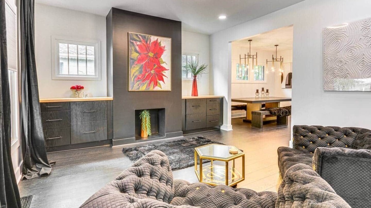 Photo of Livingroom in Lexington