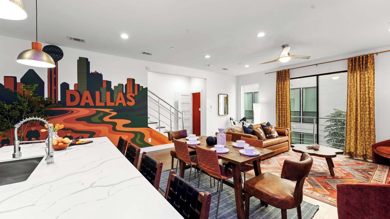 Photo of Others in Old East Dallas