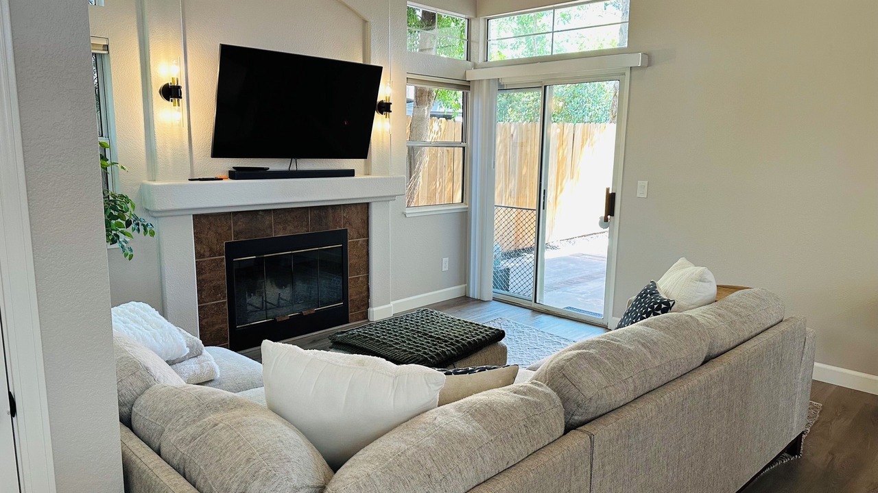Photo of Livingroom in Roseville