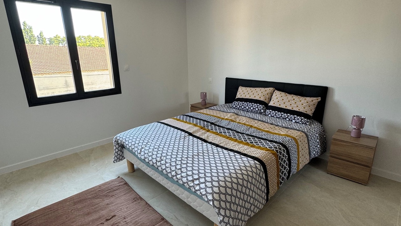 Photo of Bedroom in Violes