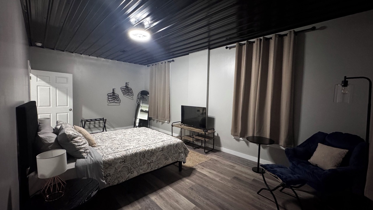 Photo of Bedroom in Kane