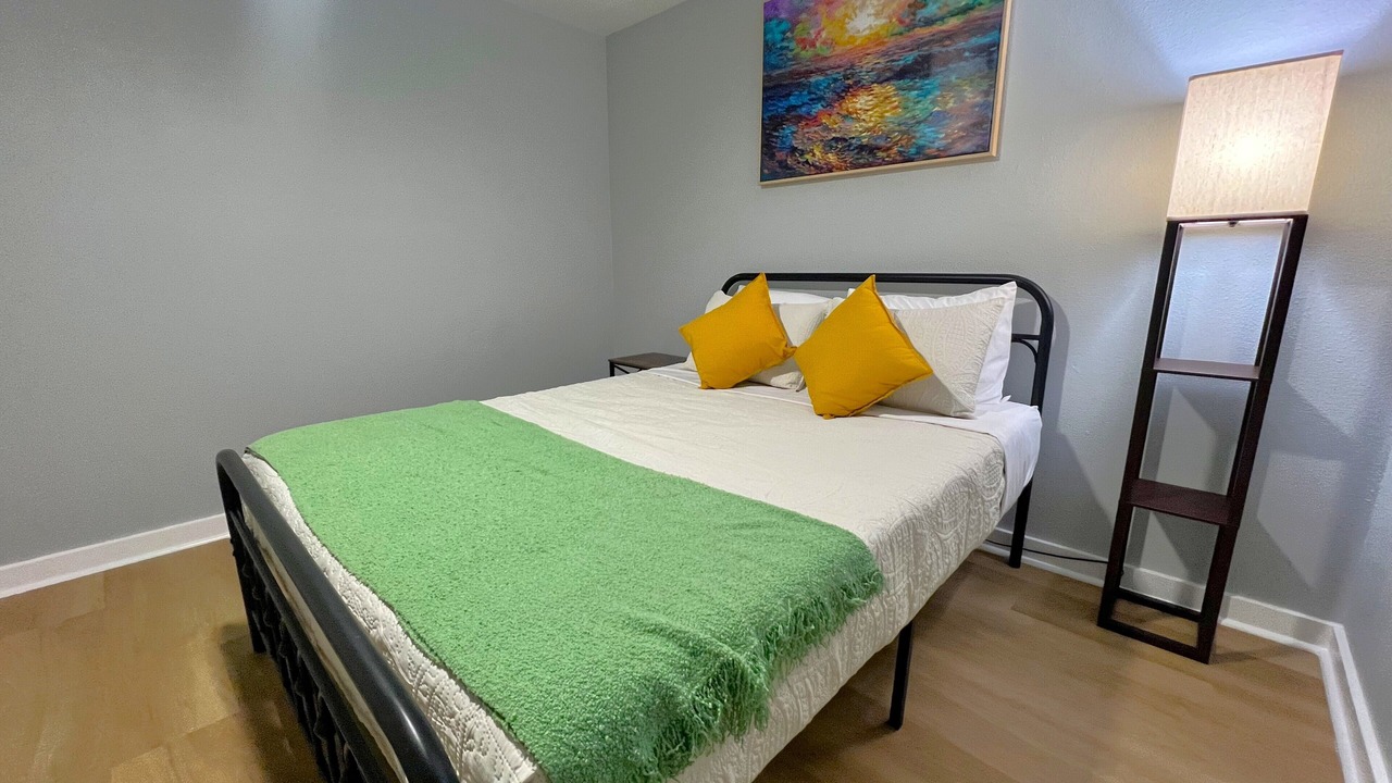 Photo of Bedroom in Hewitt