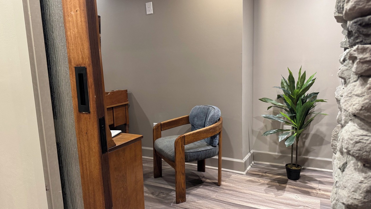 Photo of Livingroom in Southwest Raleigh