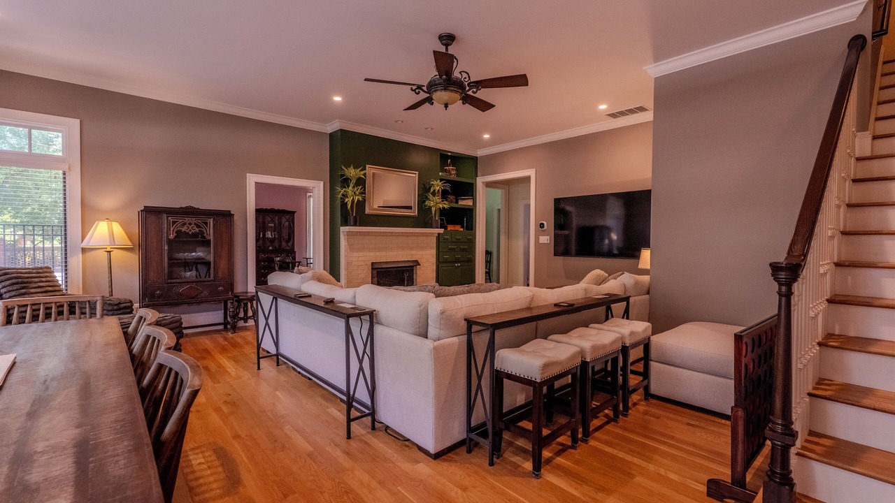 Photo of Livingroom in Southwest Raleigh