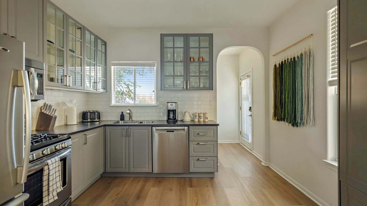 Photo of Kitchen in Chestnut