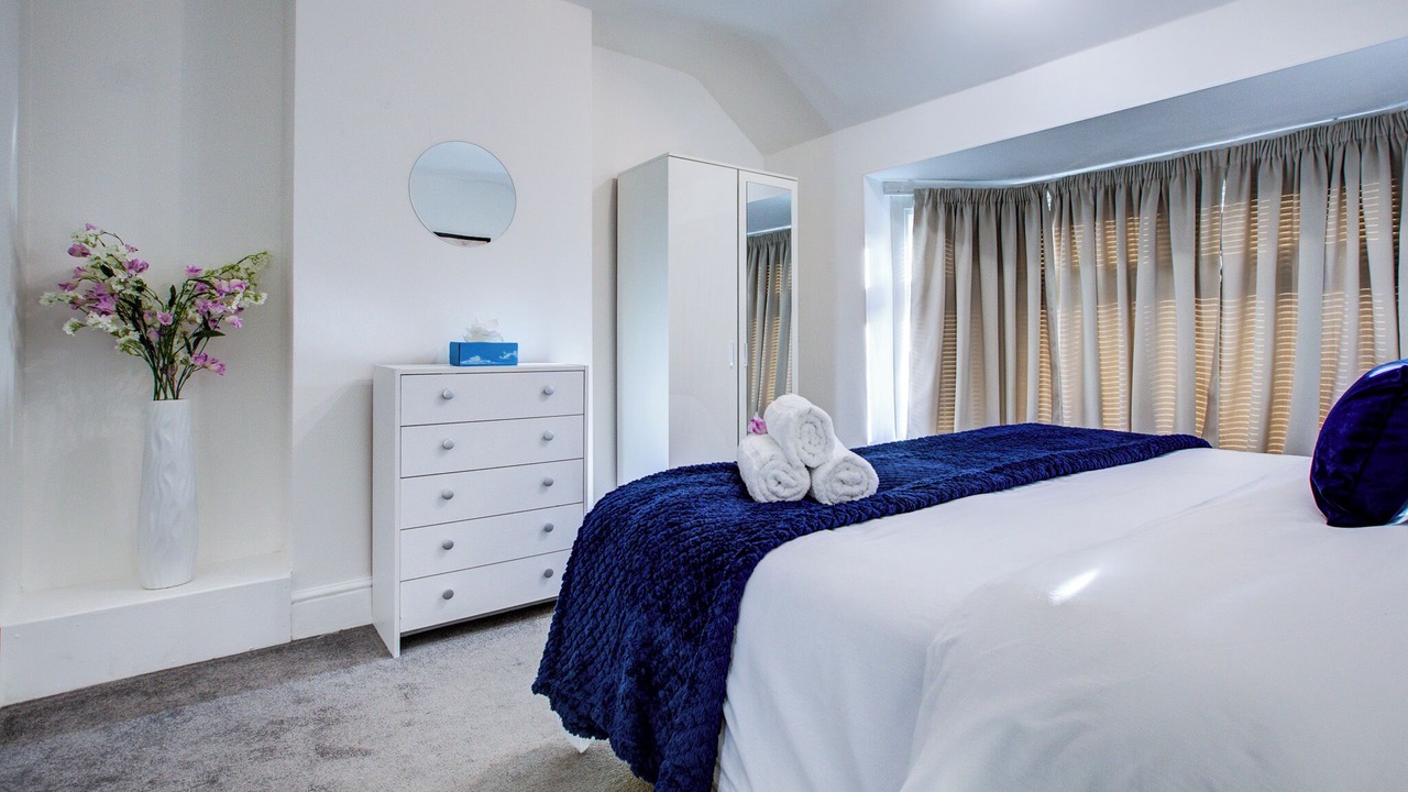 Photo of Bedroom in Welling