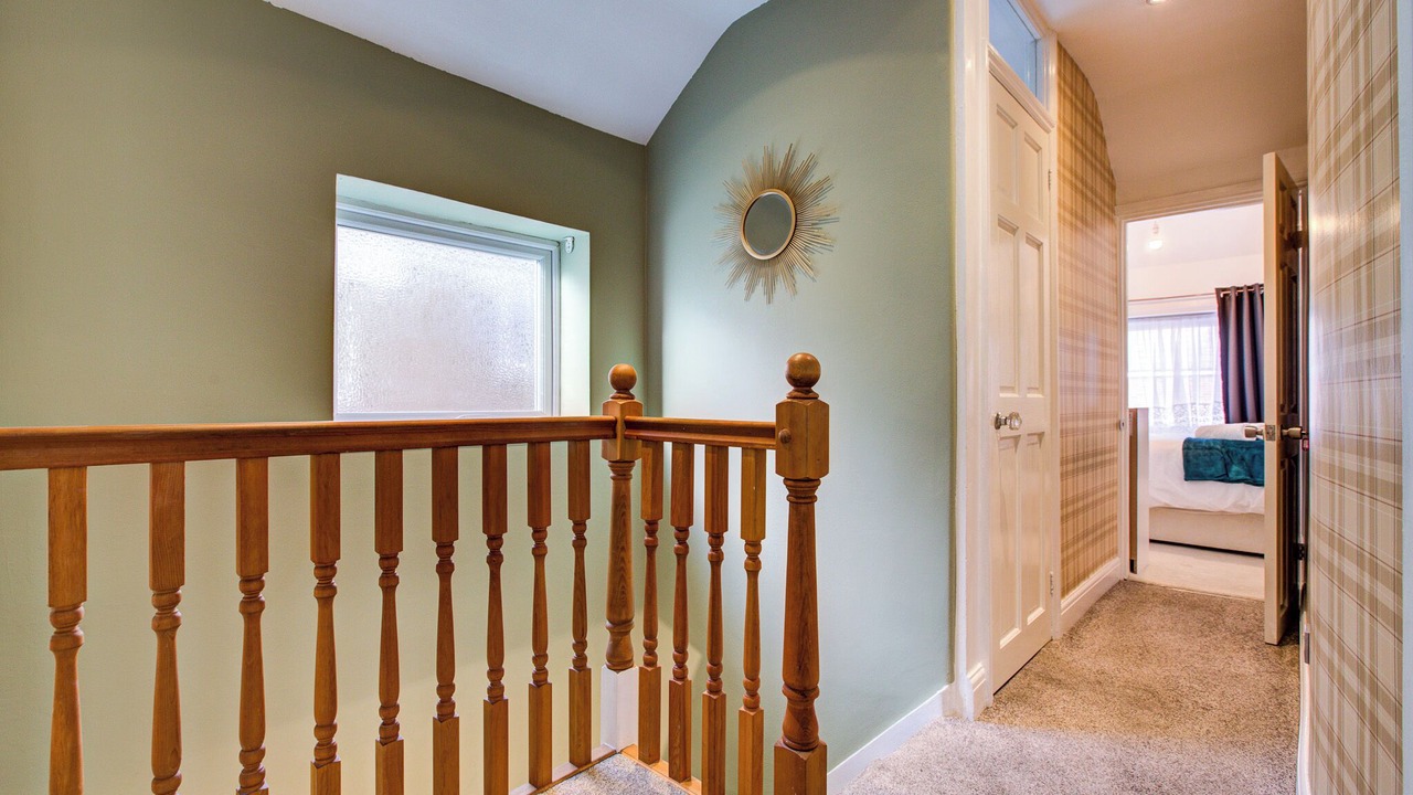 Photo of Others in Welling