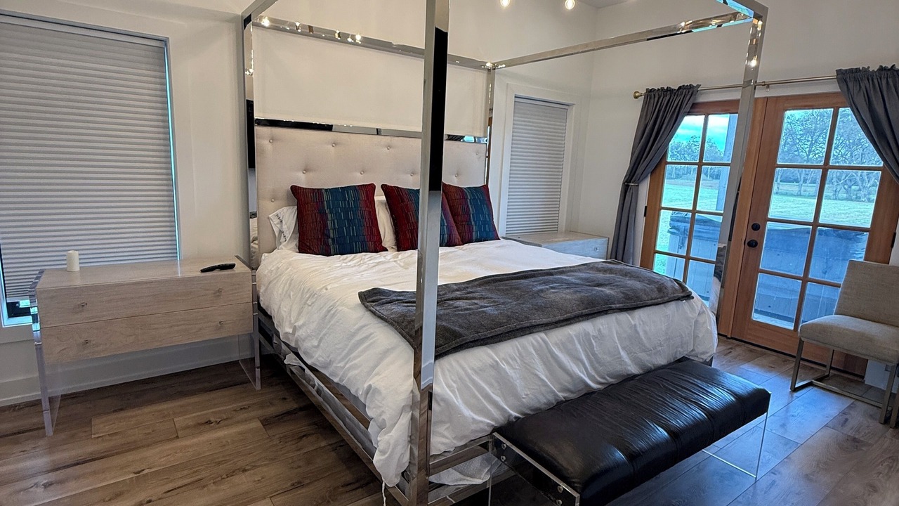 Photo of Bedroom in Unionville