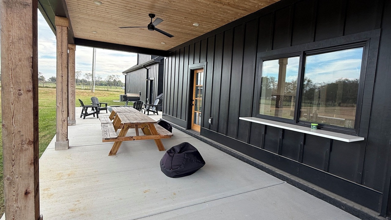Photo of Outdoor in Unionville