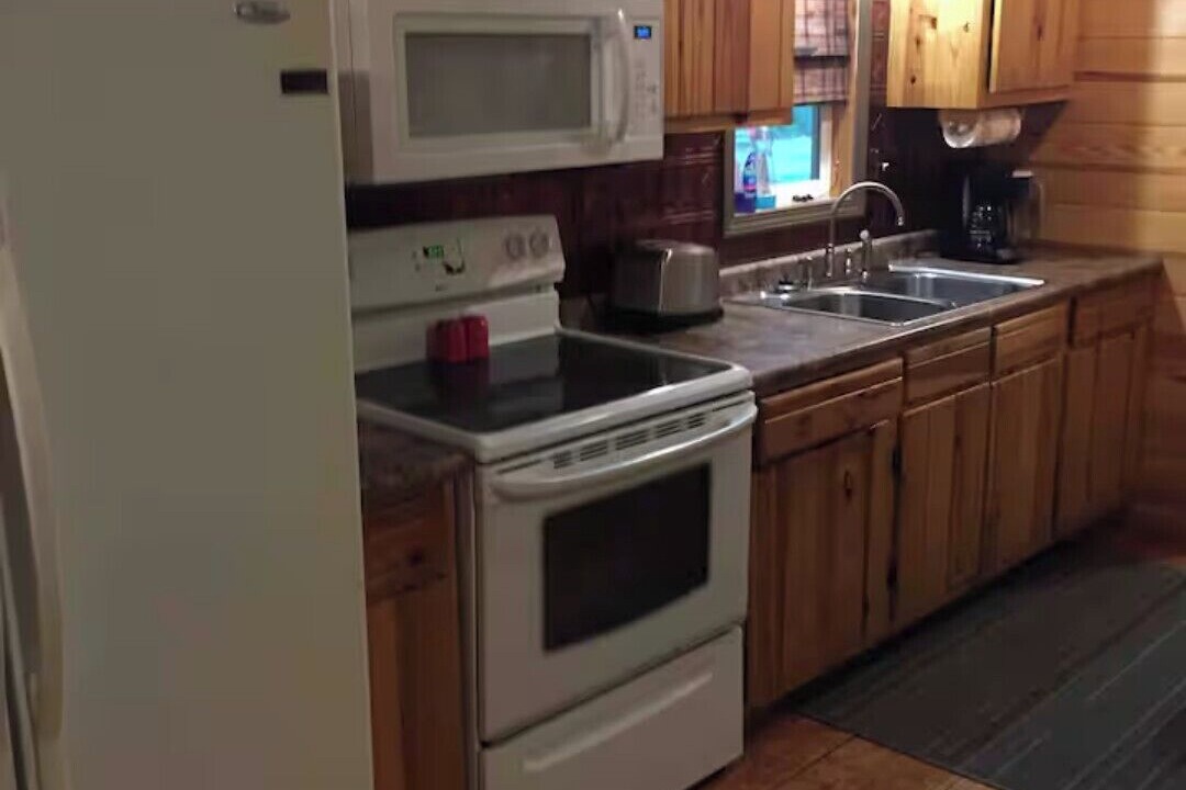Photo of Kitchen in College City