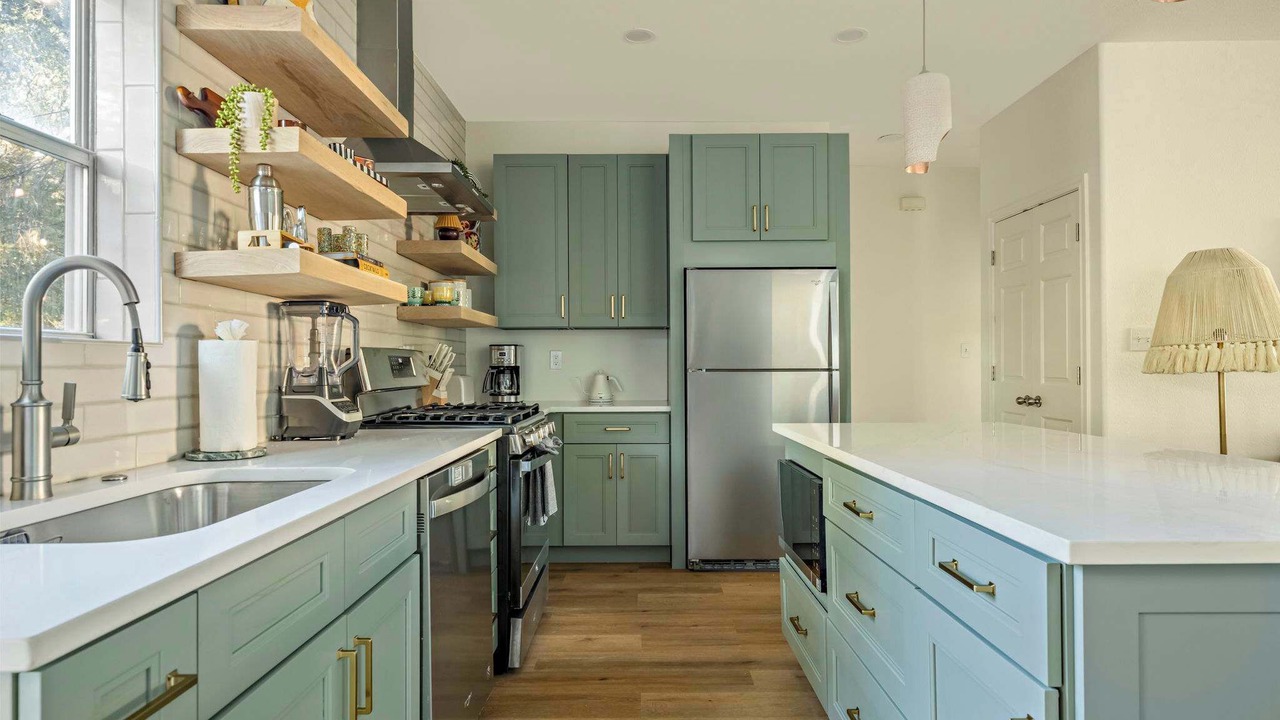 Photo of Kitchen in Chestnut